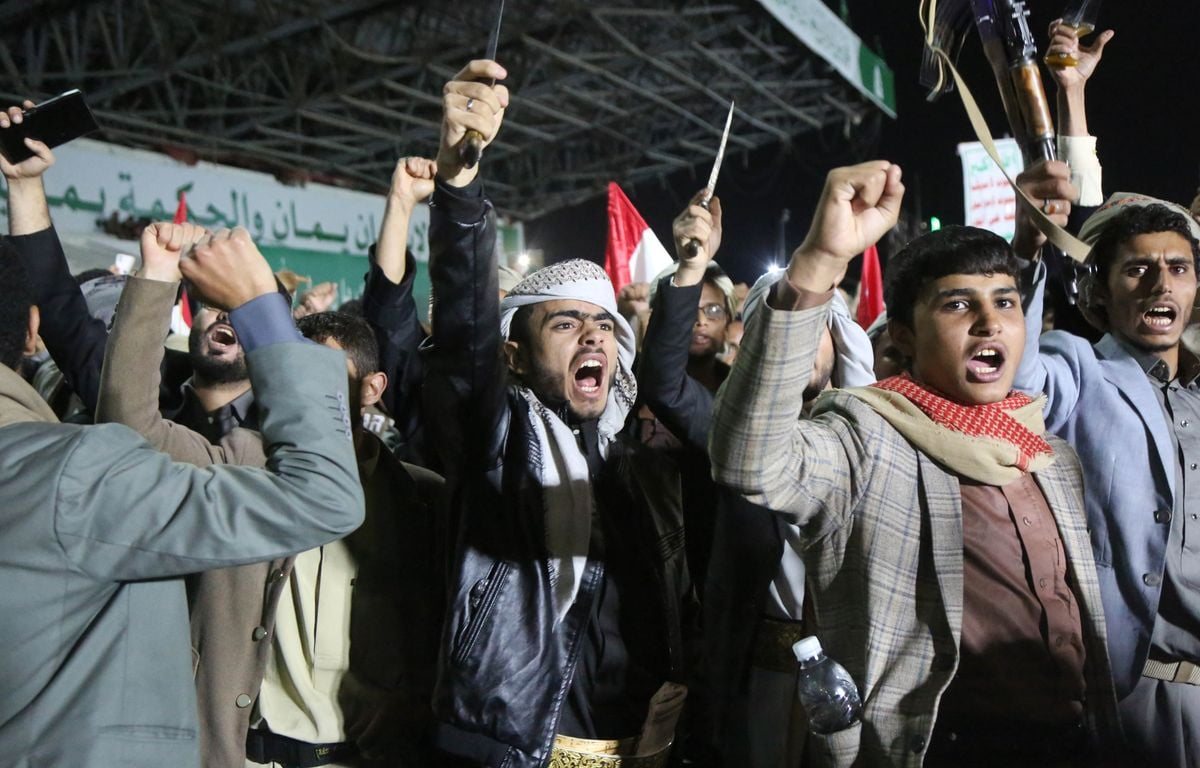 Nouvelles frappes des Houthis contre l'aéroport de Riyad, au moins un mort