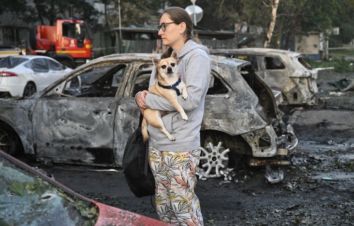 Au moins dix morts à Kiev et un navire russe coulé en mer Noire