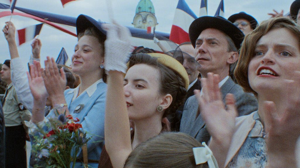 « Notre Salut » : Swann Arlaud incarne un fonctionnaire collaborationniste sous Vichy