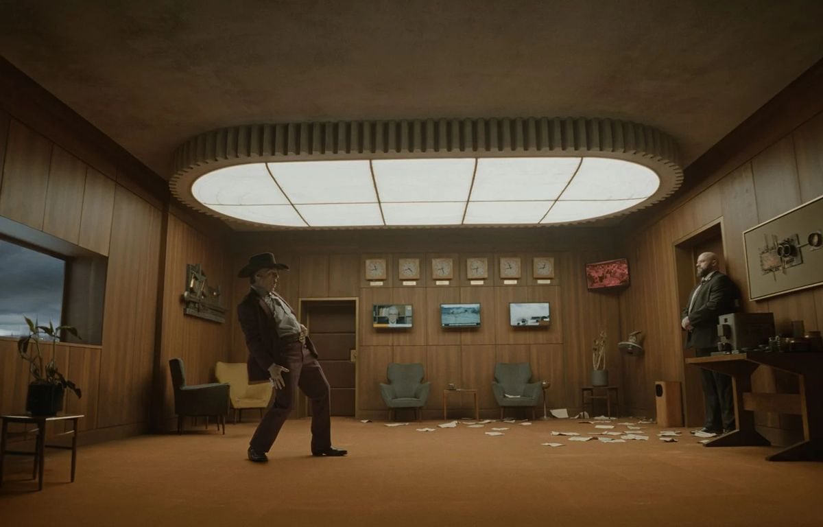 « Digger » : Tom Cruise en magnat du pétrole dans la satire d'Alejandro González Iñárritu