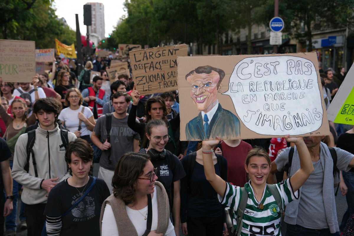 À Paris-Saclay, des étudiants rejoignent le mouvement lycéen contre les injustices