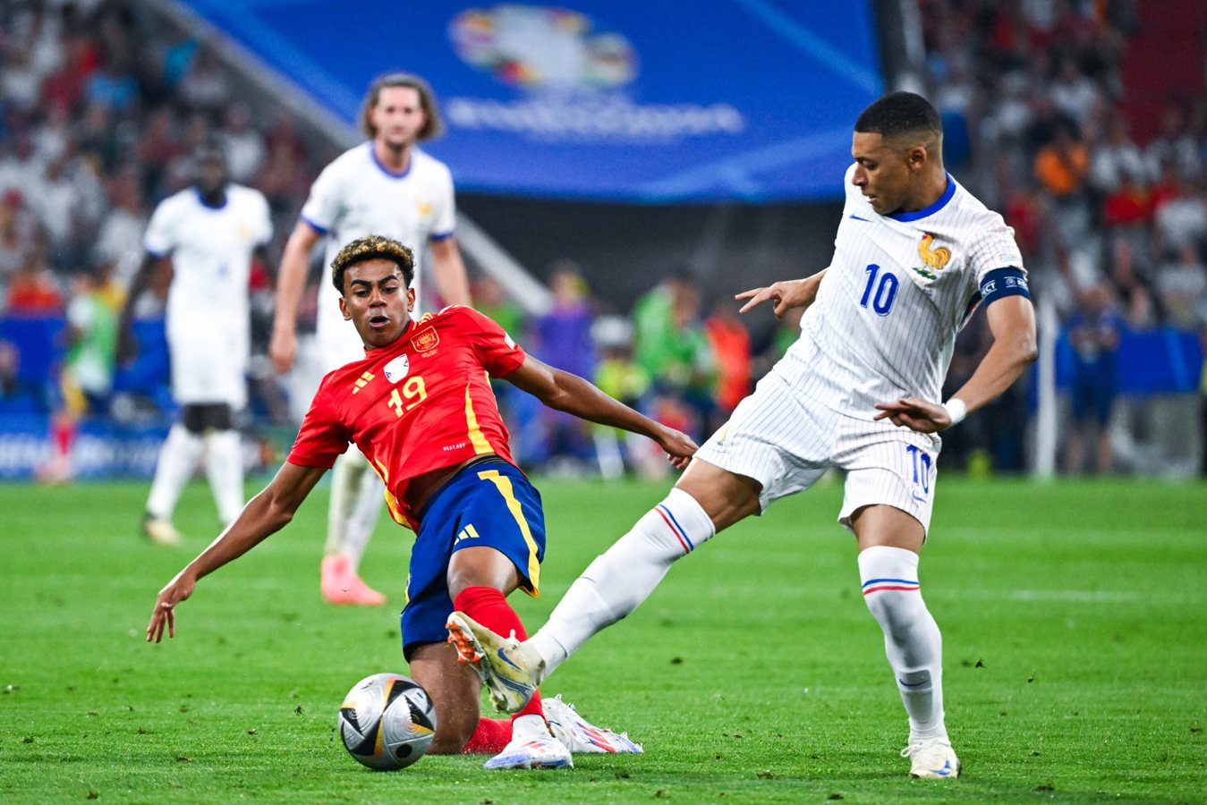 Kylian Mbappé domine le classement des buteurs avec huit réalisations en Coupe du monde