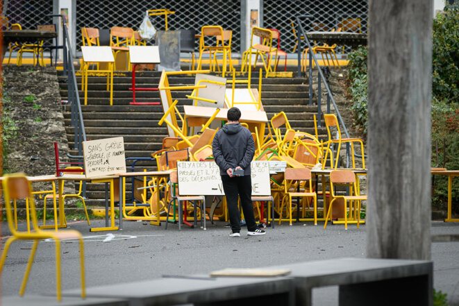Après le 17 octobre, les étudiants maintiennent la pression sur le gouvernement