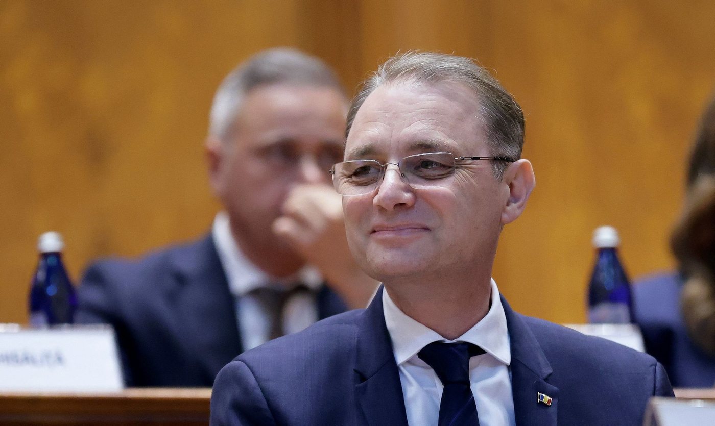 Roumanie : le Parlement approuve un gouvernement pro-UE après cinq mois de crise