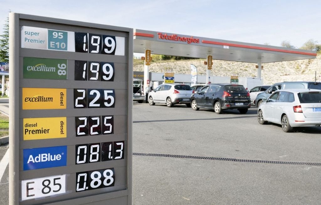 Carburants : pourquoi les prix varient du simple au double selon les régions