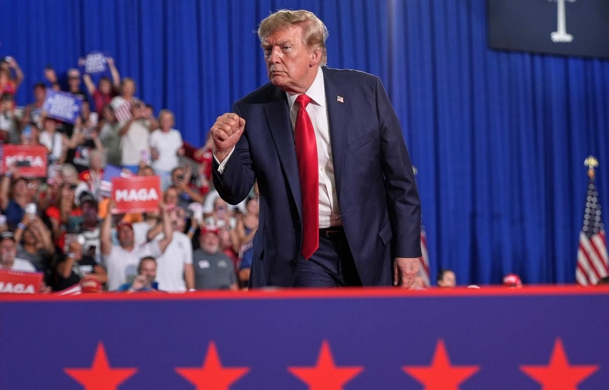 Midterms : Trump multiplie les diversions pour esquiver l’Iran et l’inflation