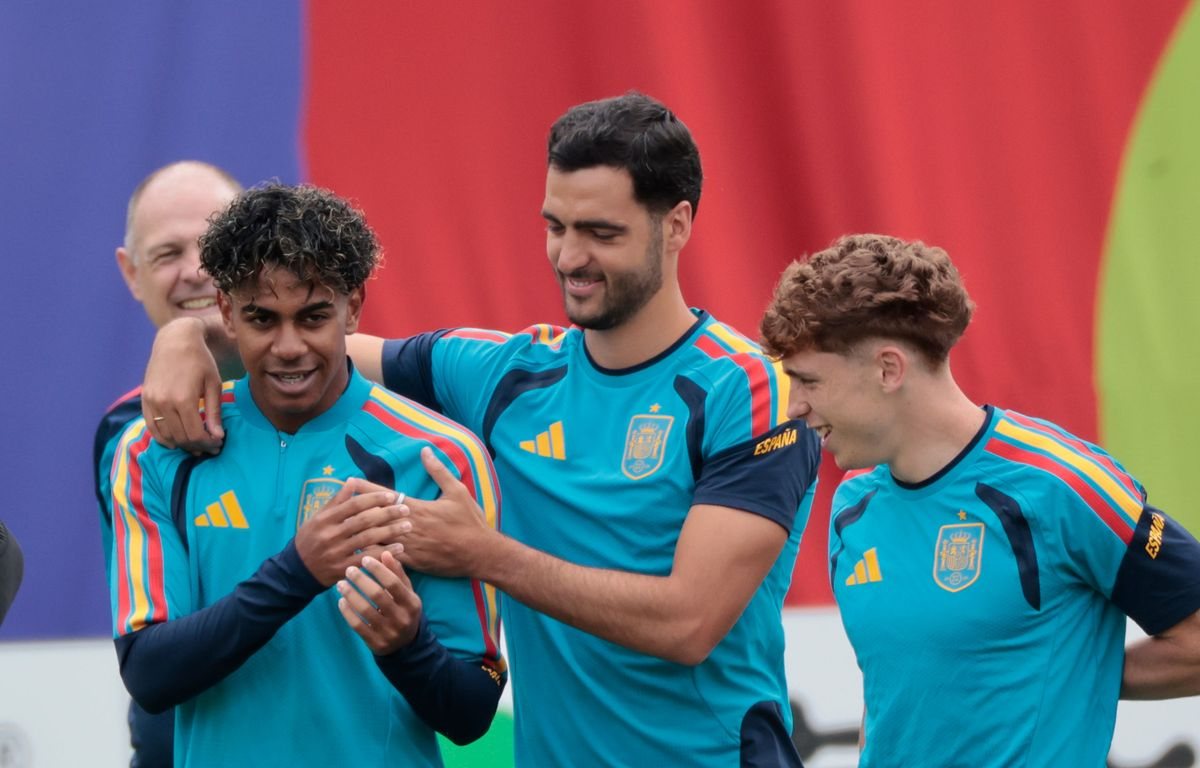 Coupe du monde 2026: l'Espagne affiche une confiance débordante avant d'affronter les Bleus