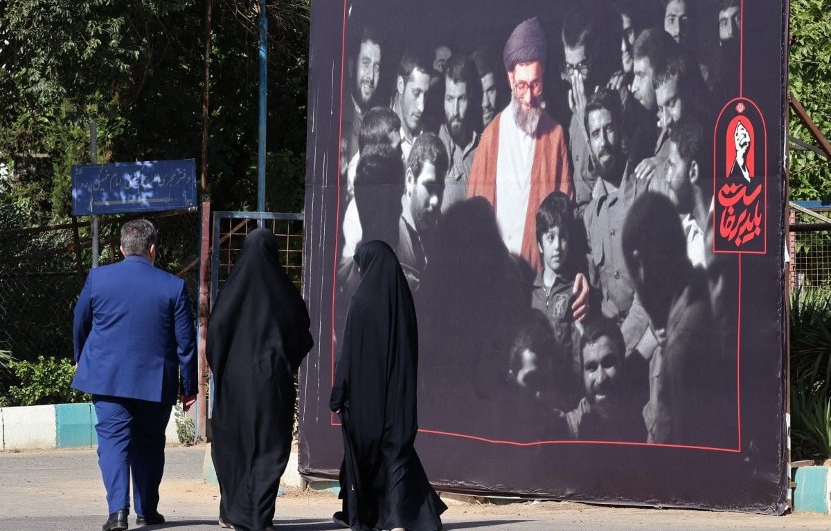 Funérailles d’Ali Khamenei: une démonstration de force politique et diplomatique à Téhéran