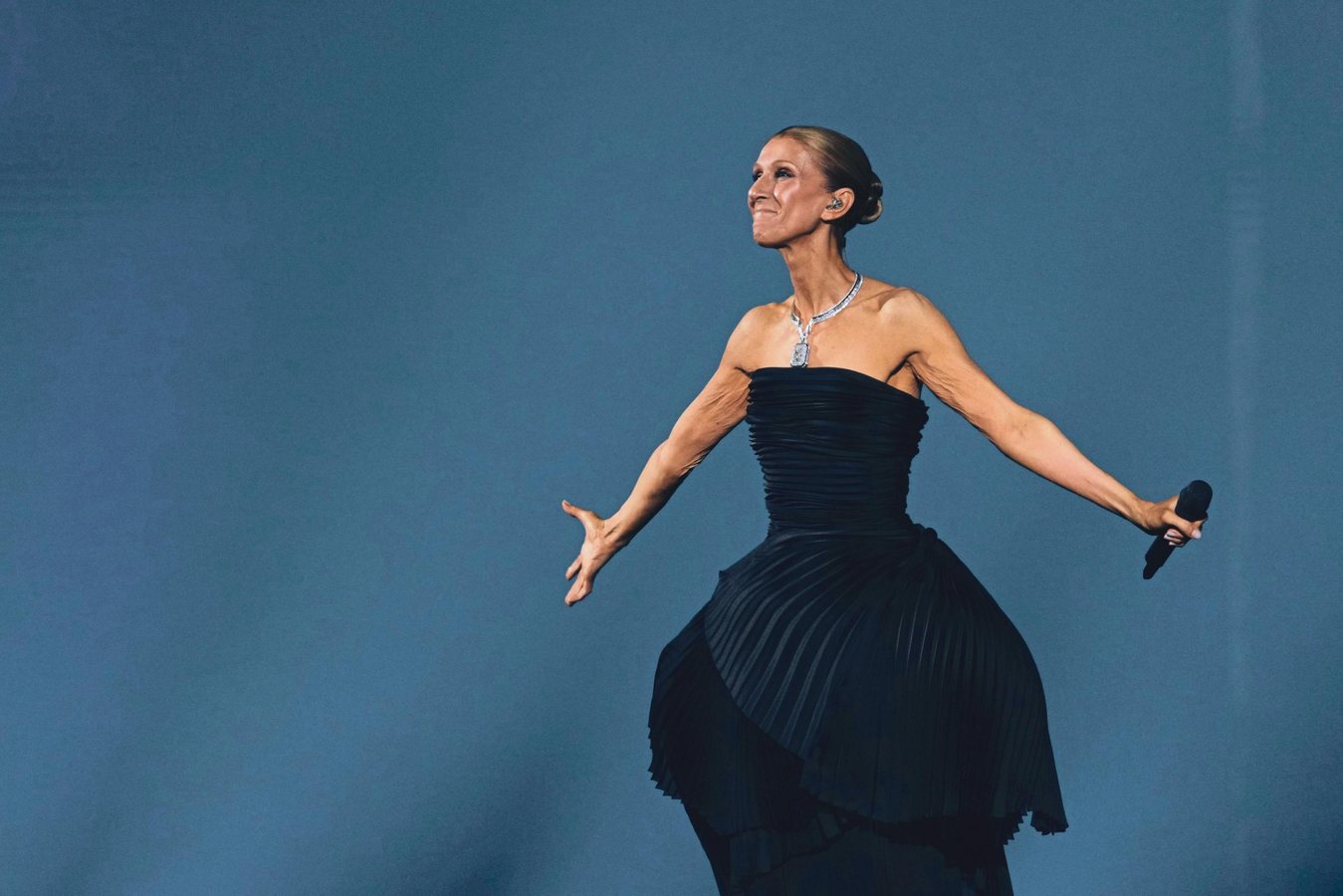 Céline Dion clôture à Paris une résidence de seize concerts réussie