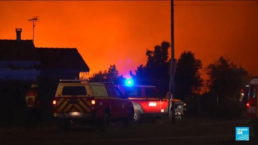 Incendie en Gironde: près de 12 000 personnes évacuées face aux flammes
