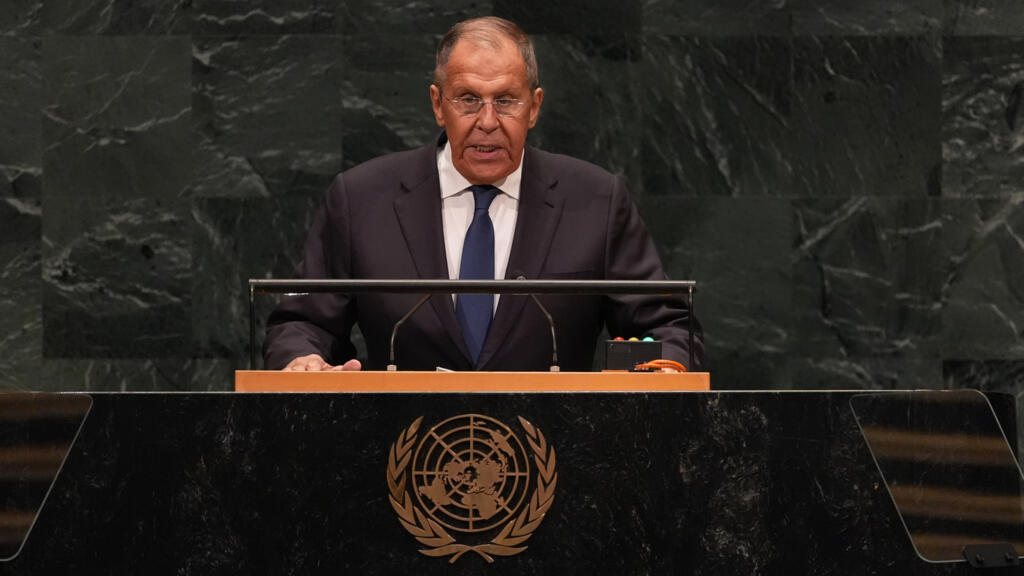 Lavrov affirme à l'ONU que la Russie atteindra ses objectifs en Ukraine « peu importe les circonstances »