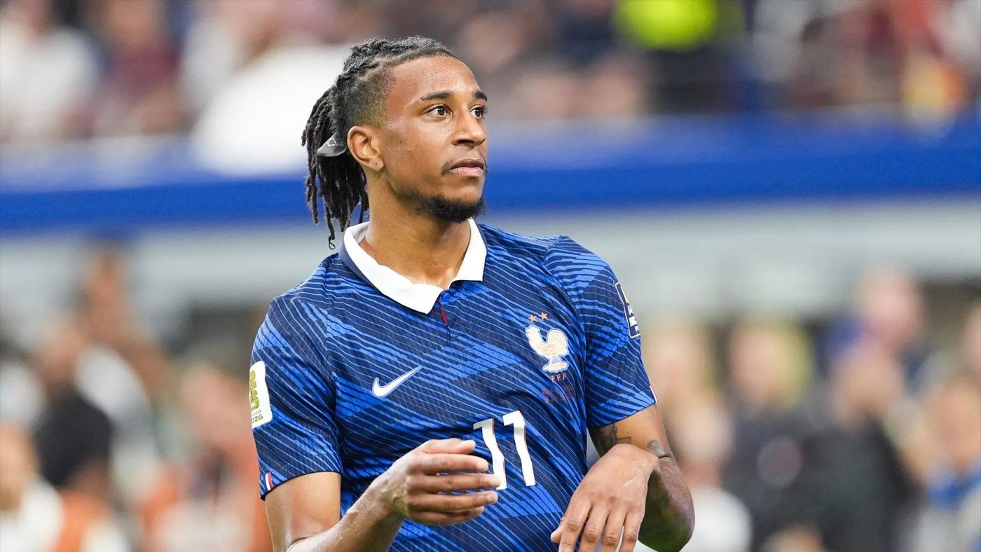 Michael Olise souhaiterait quitter le Bayern Munich pour le Real Madrid