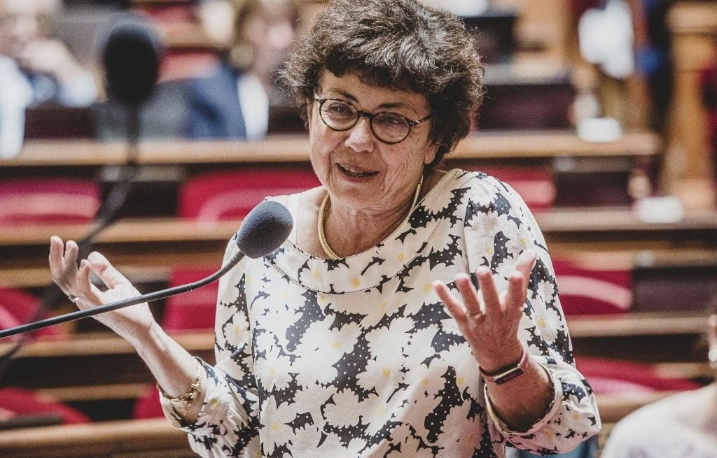 La loi d'urgence agricole adoptée, la ministre de l'Écologie pourrait démissionner
