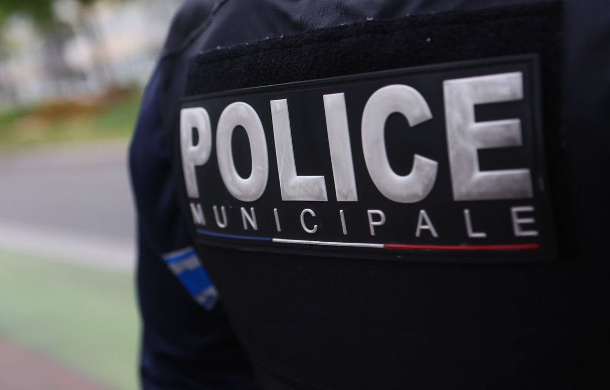 Carcassonne : un brigadier-chef de la police municipale filmé en train de tenir des propos racistes et sexistes