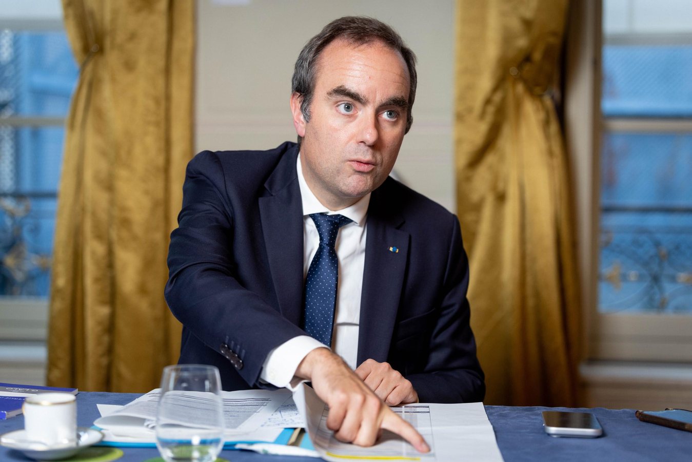 Budget 2027 : Sébastien Lecornu propose un effort de 54 milliards d'euros
