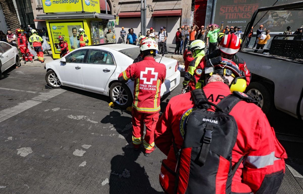 Un séisme de magnitude 7,3 frappe le sud du Mexique, l'alerte tsunami levée