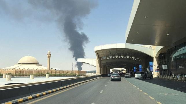 Une attaque contre l'aéroport de Riyad fait douze morts et plus de 300 blessés
