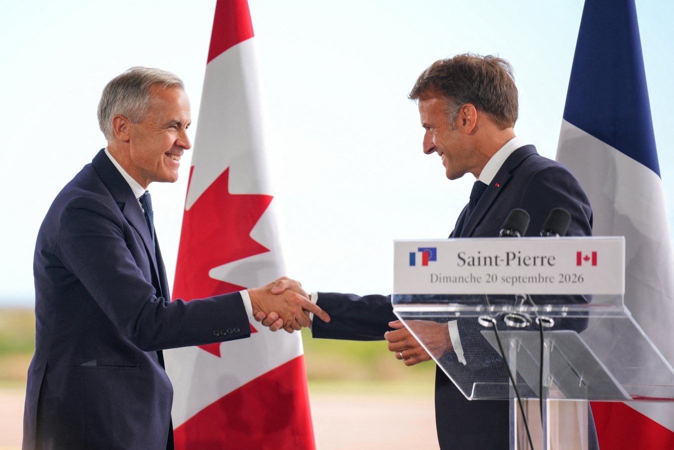 À Saint-Pierre-et-Miquelon, Macron et Carney scellent un rapprochement franco-canadien