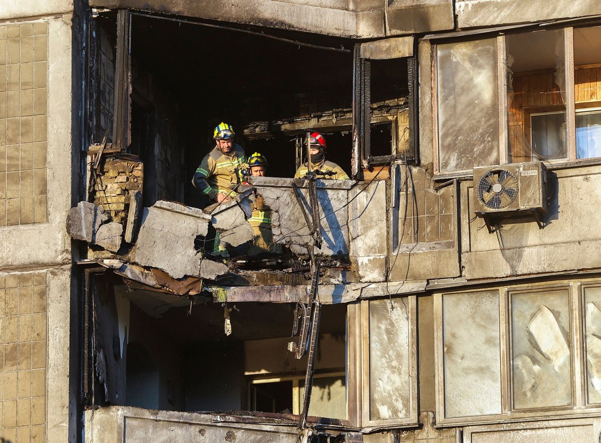 Guerre en Ukraine : huit morts dans des frappes russes, Séoul exige des excuses de Kiev