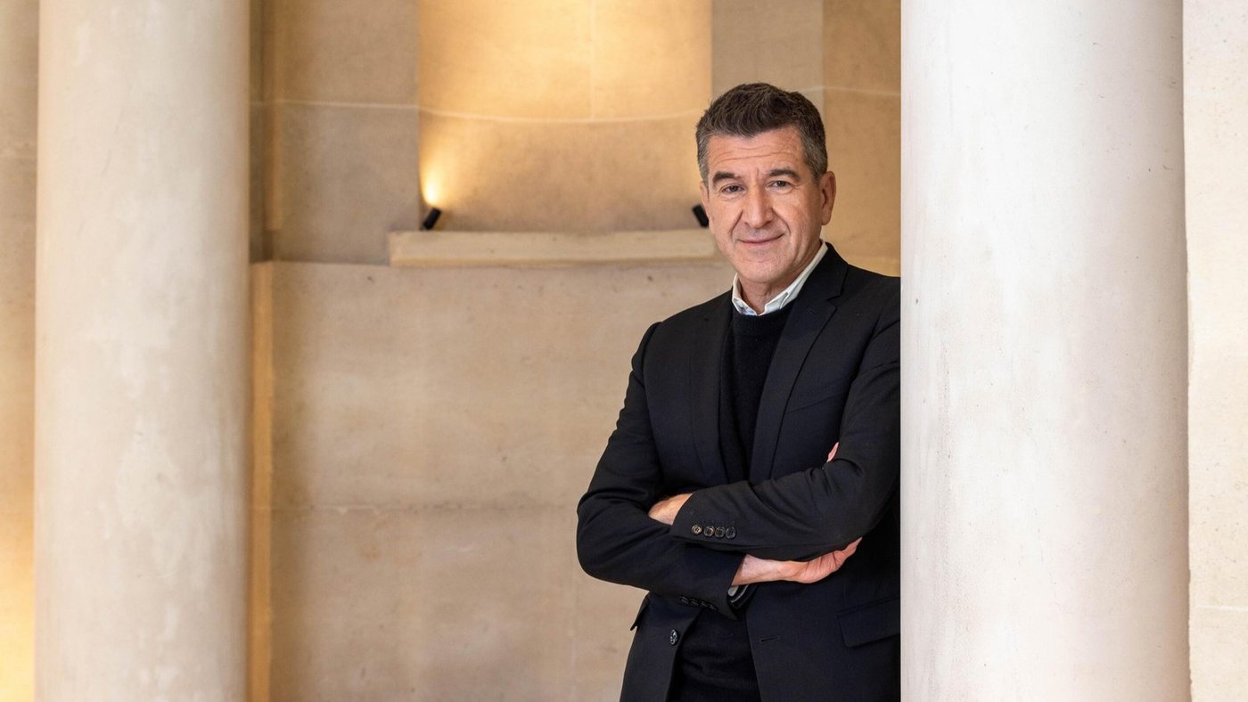 La compagne de Matthieu Pigasse dénonce les « méthodes de salauds » du Canard enchaîné et de Marianne