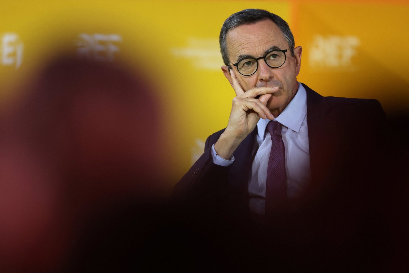 Bruno Retailleau dénonce « du populisme » et « de la démagogie » dans la proposition du RN sur le voile