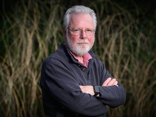L'écrivain écossais Peter May, auteur de la trilogie de Lewis, est mort à 74 ans