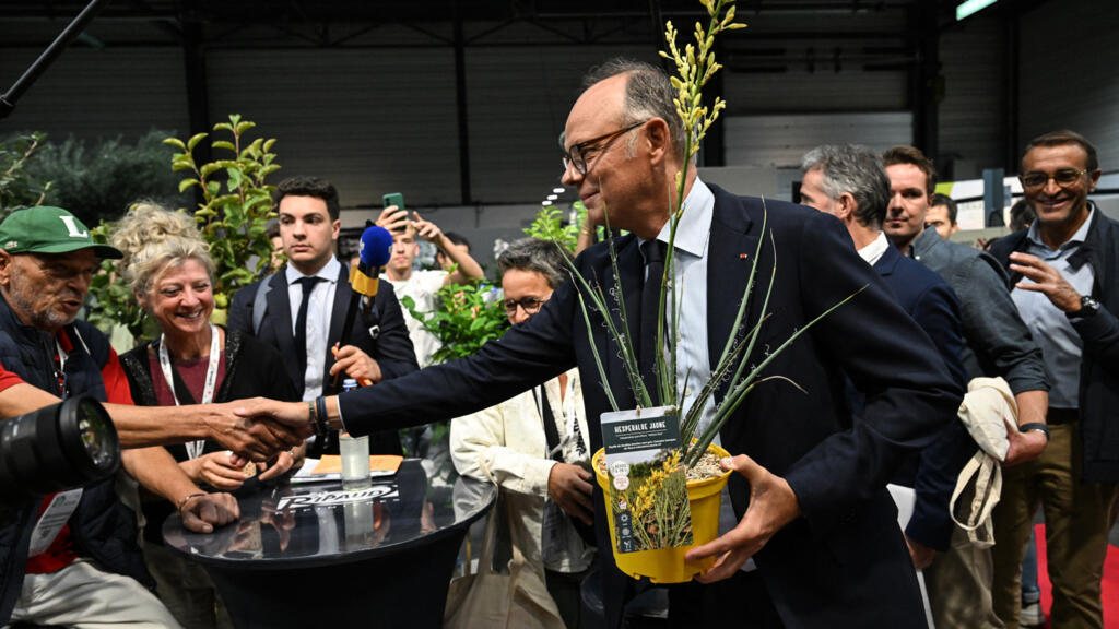 Édouard Philippe dévoile son programme de « sécurité climatique » pour 2027
