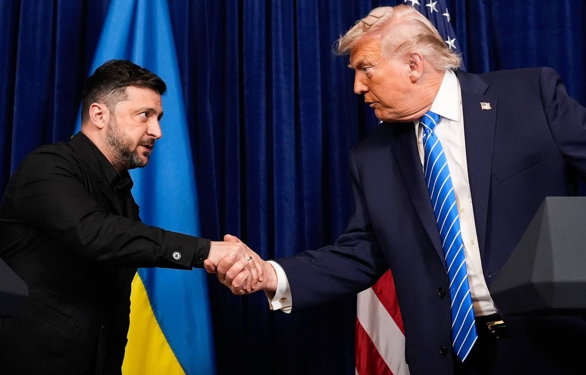Nouvelles frappes meurtrières sur Kiev, Zelensky réclame une réunion avec Moscou et Washington