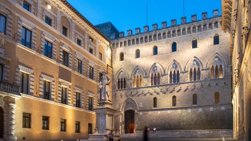 Monte dei Paschi cherche une alternative à l’offre de 30,6 milliards d’Intesa