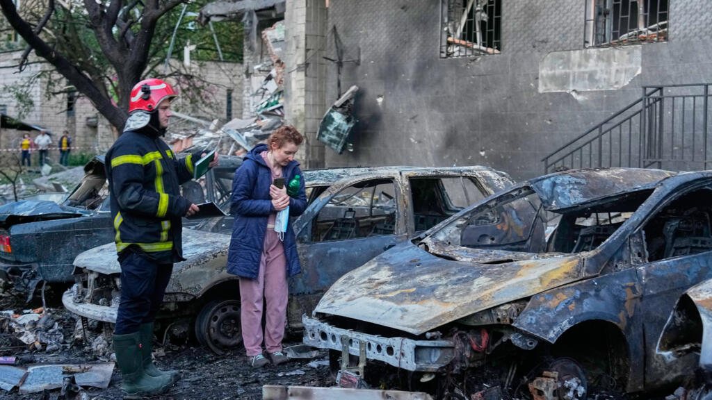 Frappes russes sur Kiev: un mort et 13 blessés après une attaque ukrainienne meurtrière