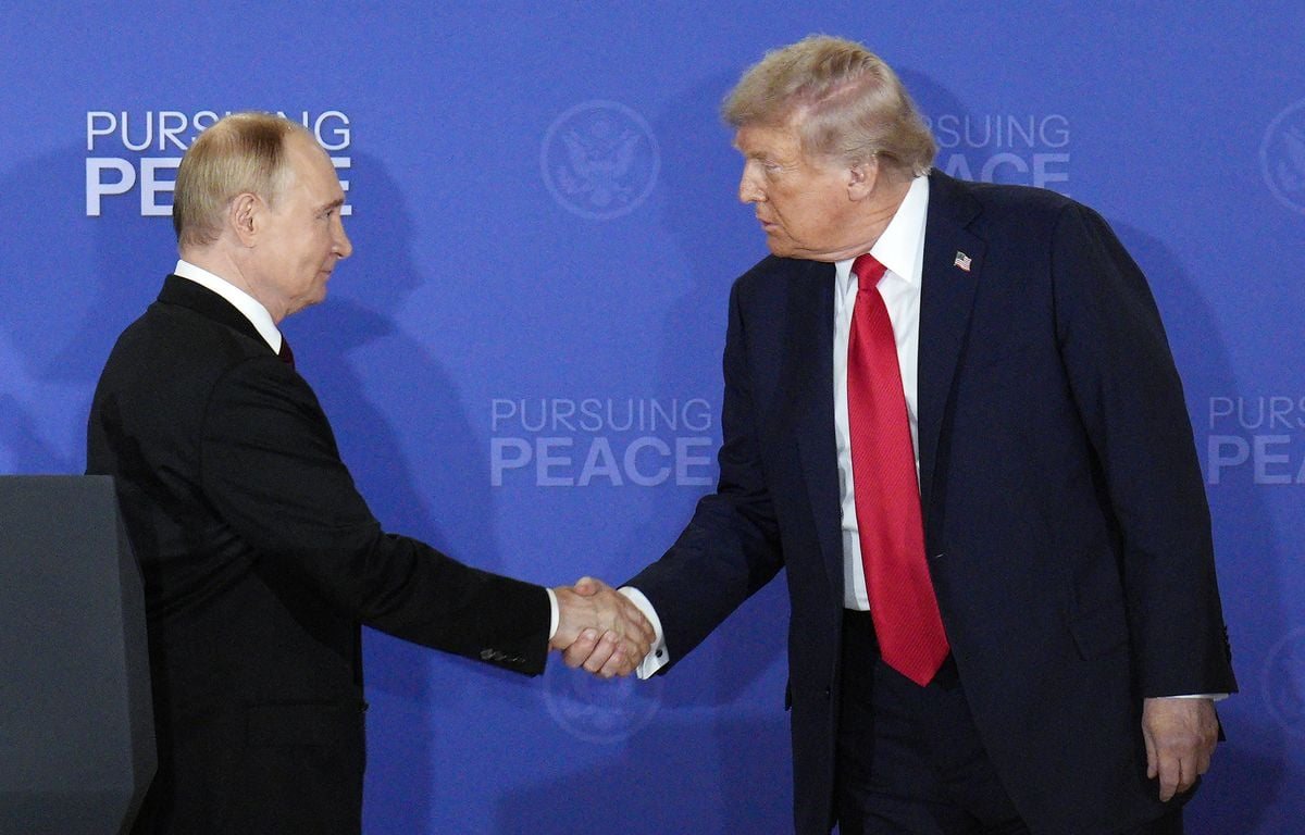Trump autorise temporairement les exportations de diesel russe, Zelensky dénonce un « cadeau » à Poutine