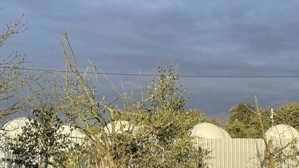 Une station de communication par satellite sabotée en Pologne, Varsovie soupçonne Moscou