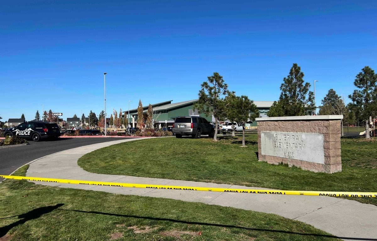 Fusillade dans une école primaire de l'Oregon : quatre morts, dont trois enfants