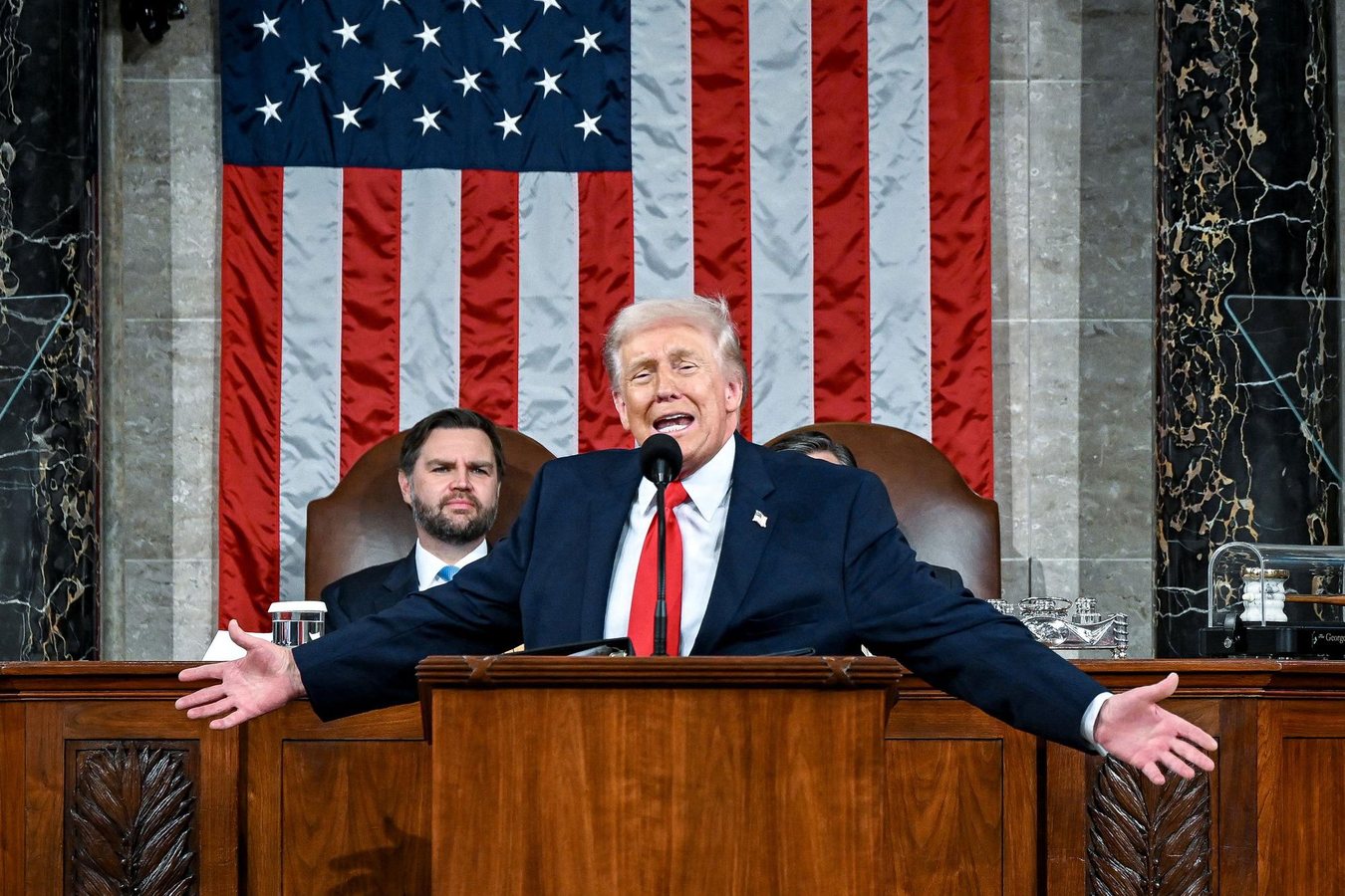 Inflation et aides sociales : des électeurs républicains de l'Ohio tentent Donald Trump avant les midterms